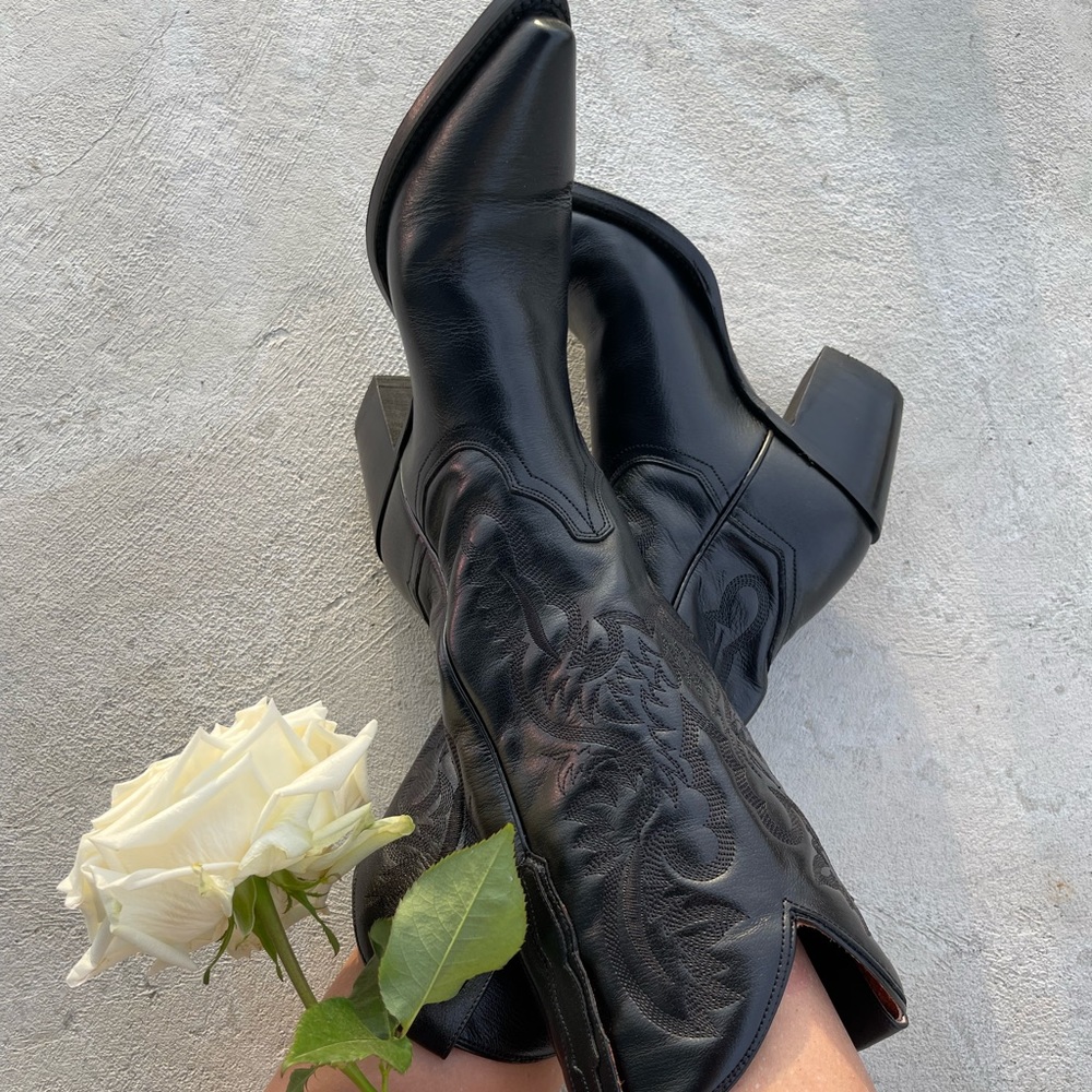 Western cowgirl boots